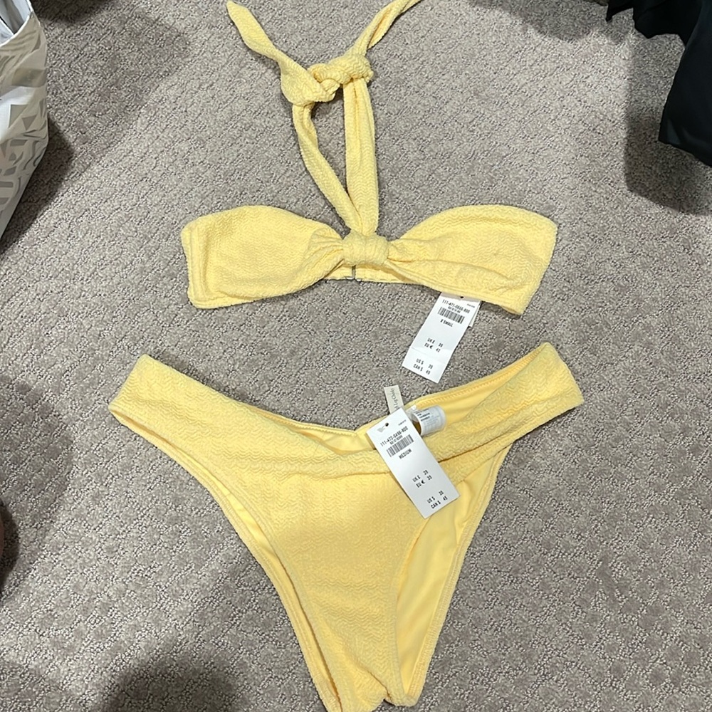 Abercrombie & Fitch top and bottom swim suit NWT